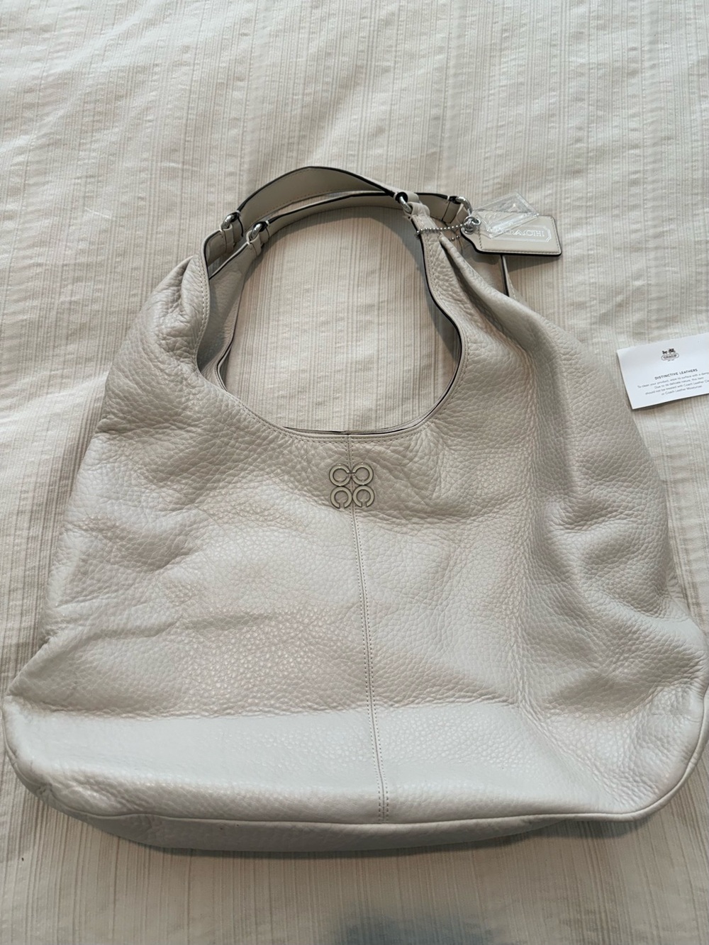 Coach Pebbled Leather Shoulder Hobo in Light Cream/off White/Greyish